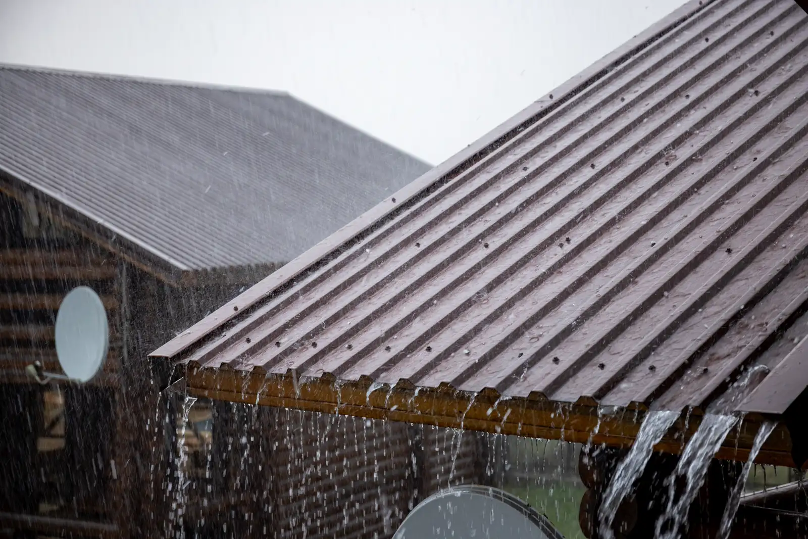Roof repair service